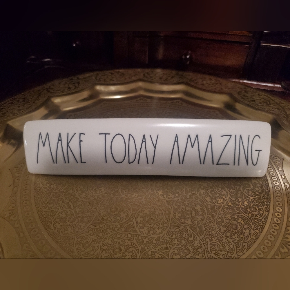 Rae Dunn desk accessory 'make today amazing'